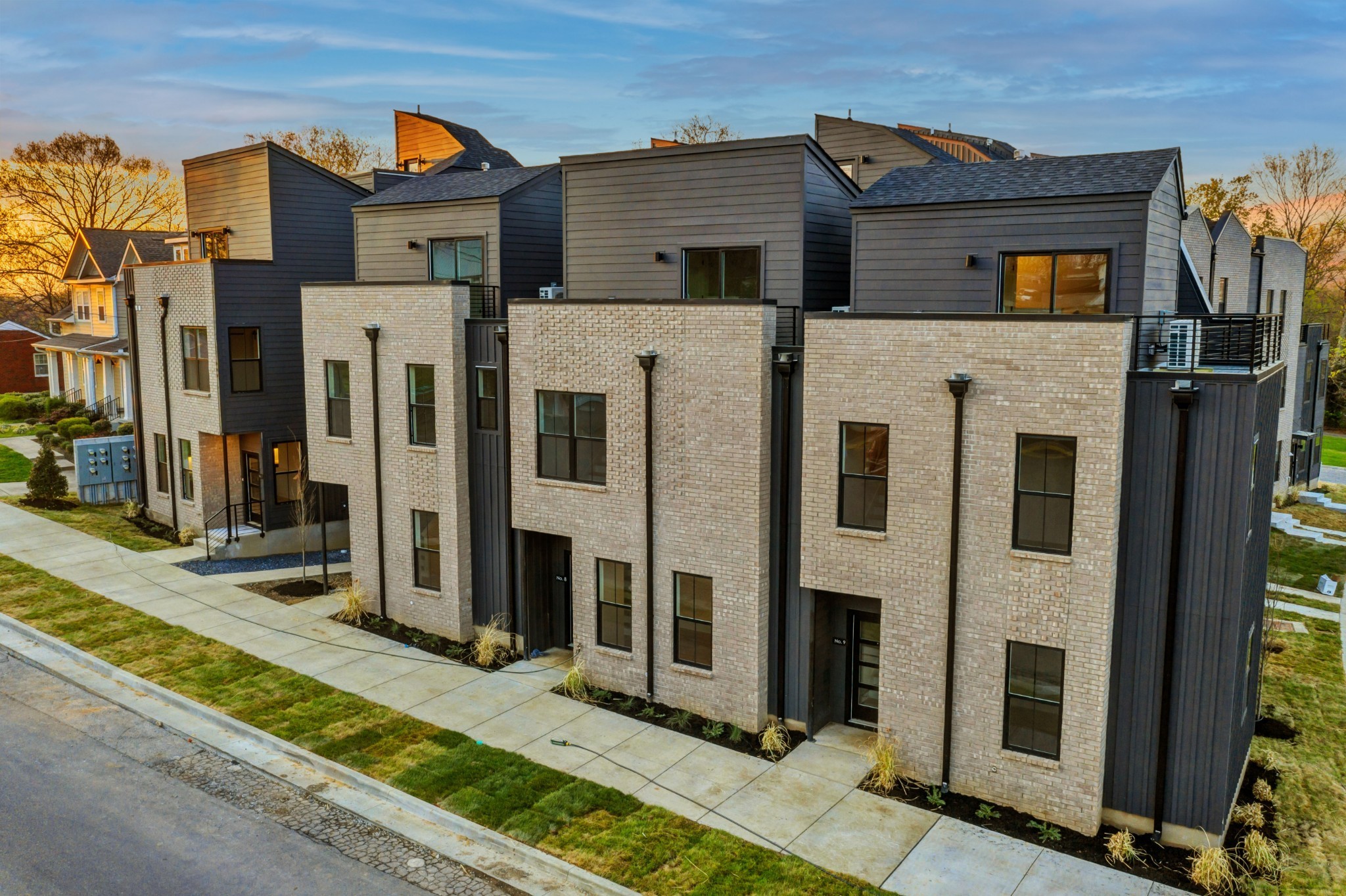 1701 Porter Road, Unit 7 Nashville, TN 37206 - Photo 1 of 20 Gallery Image 1