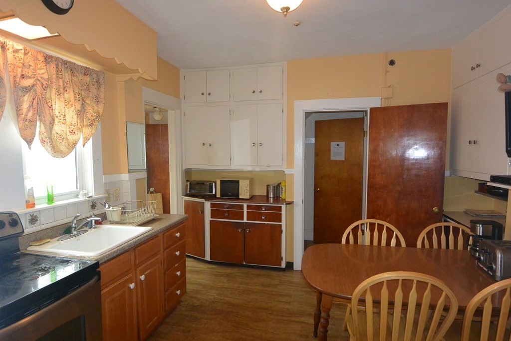 124 Merrymount Road Quincy, MA 02169 - Photo 19 of 26 Gallery Image 19