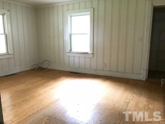 124 West Trade Street Calypso, NC 28365 - Photo 8 of 10 Gallery Image 8