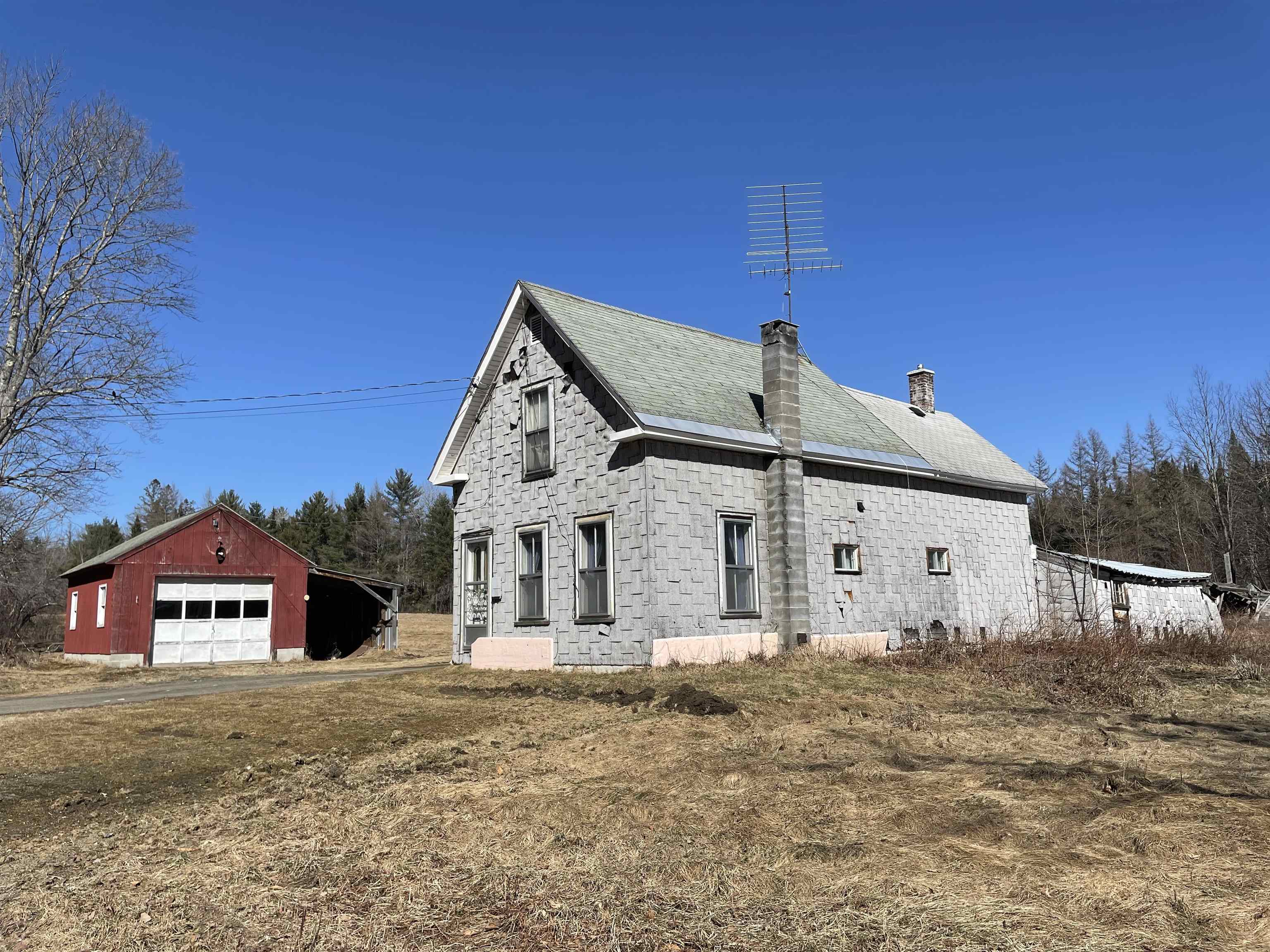 548 Sugarloaf Road Stratford, NH 03590 - Photo 2 of 14