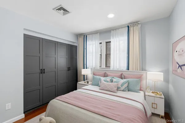 $1,399,000 | 43 Hunt Drive, Jericho, NY 11753