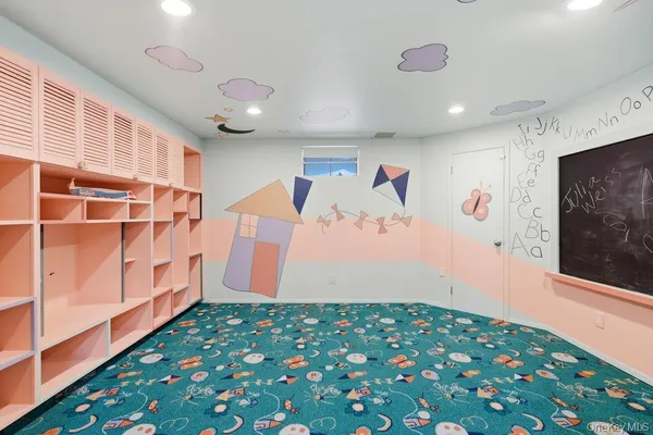 $1,399,000 | 43 Hunt Drive, Jericho, NY 11753