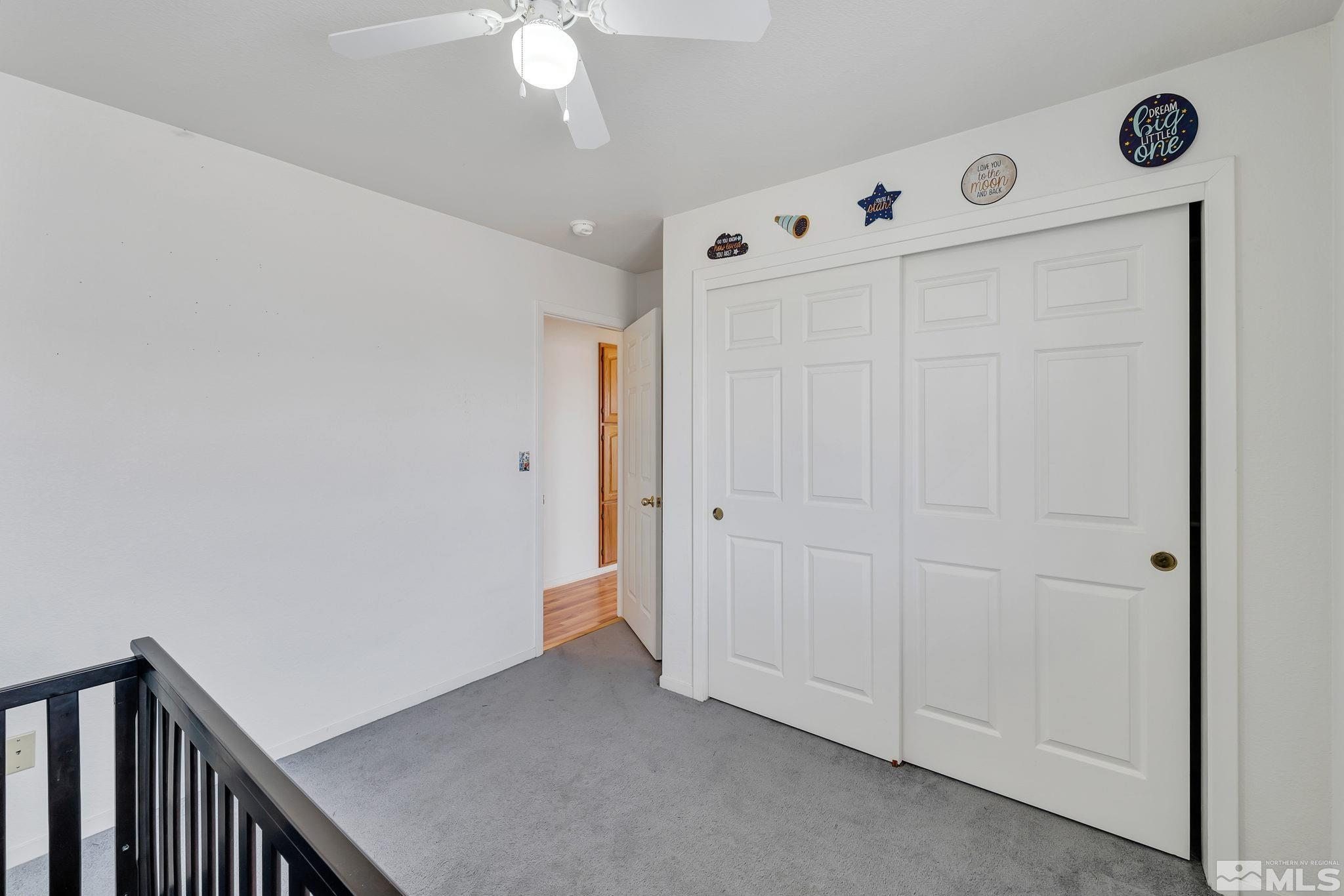 610 Sunset Drive Fallon, NV 89406 - Photo 32 of 36 a view of a hallway with closet in it