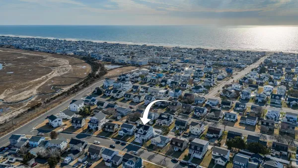 $2,850,000 | 121 Bark Drive, Ocean City, NJ 08226