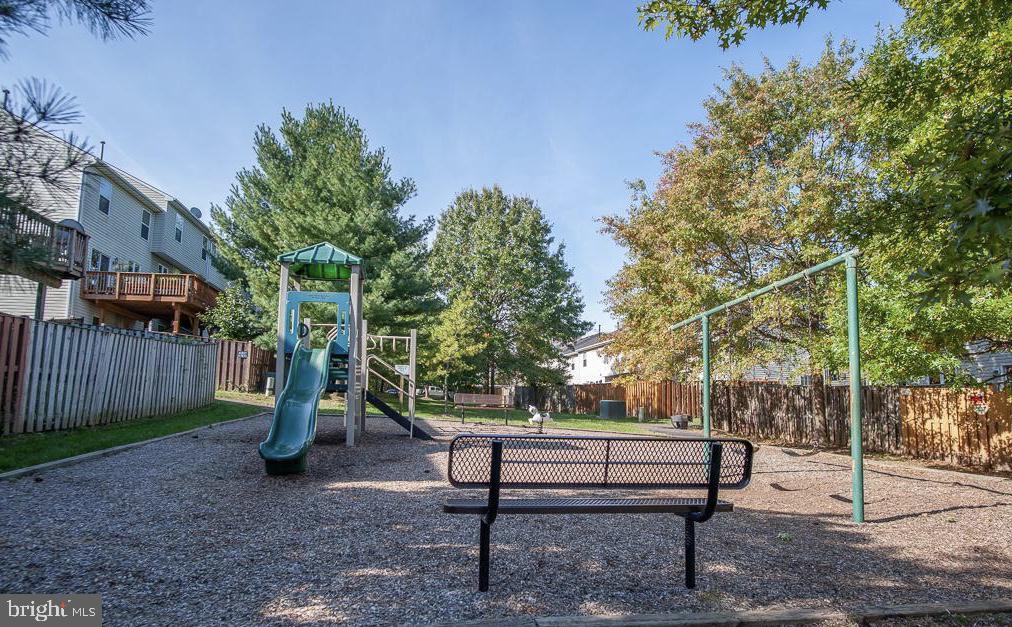 14809 Bolton Road Centreville, VA 20121 - Photo 28 of 31 Community Playground