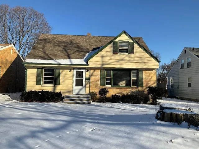 $174,900 | 731 James Avenue, Rockford, IL 61107