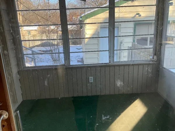 $169,900 | 731 James Avenue, Rockford, IL 61107