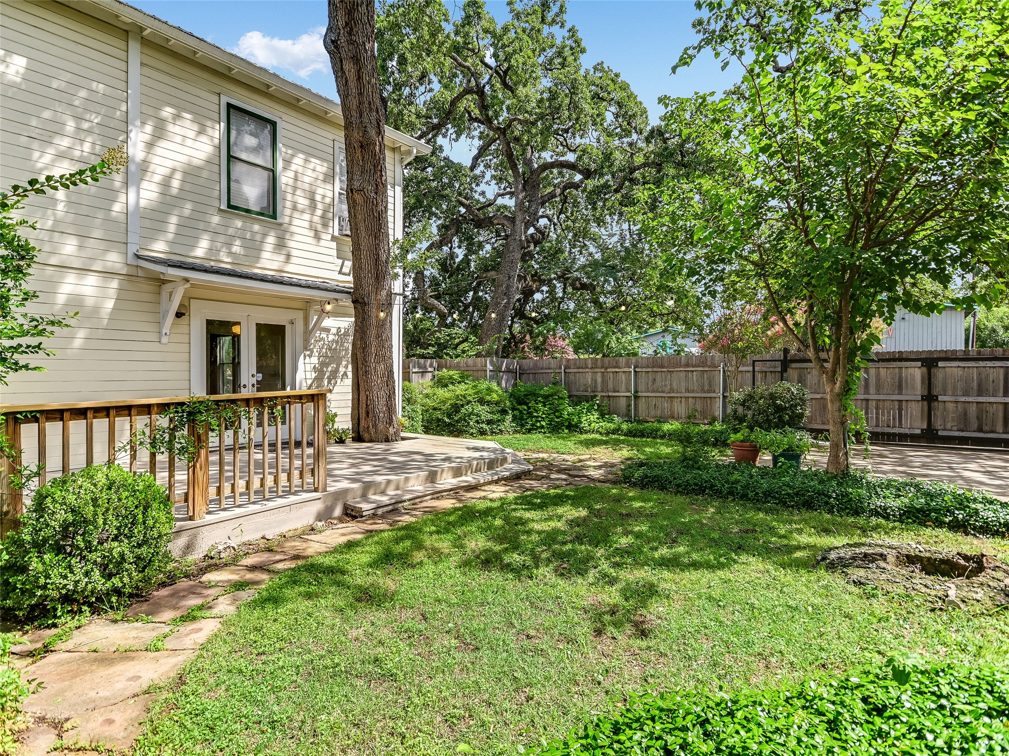 200 West 40th Street Austin, TX 78751 - Photo 22 of 40