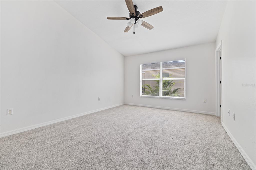 525 Glenn Cross Drive Ruskin, FL 33570 - Photo 14 of 23