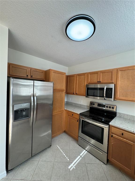 525 Glenn Cross Drive Ruskin, FL 33570 - Photo 5 of 23