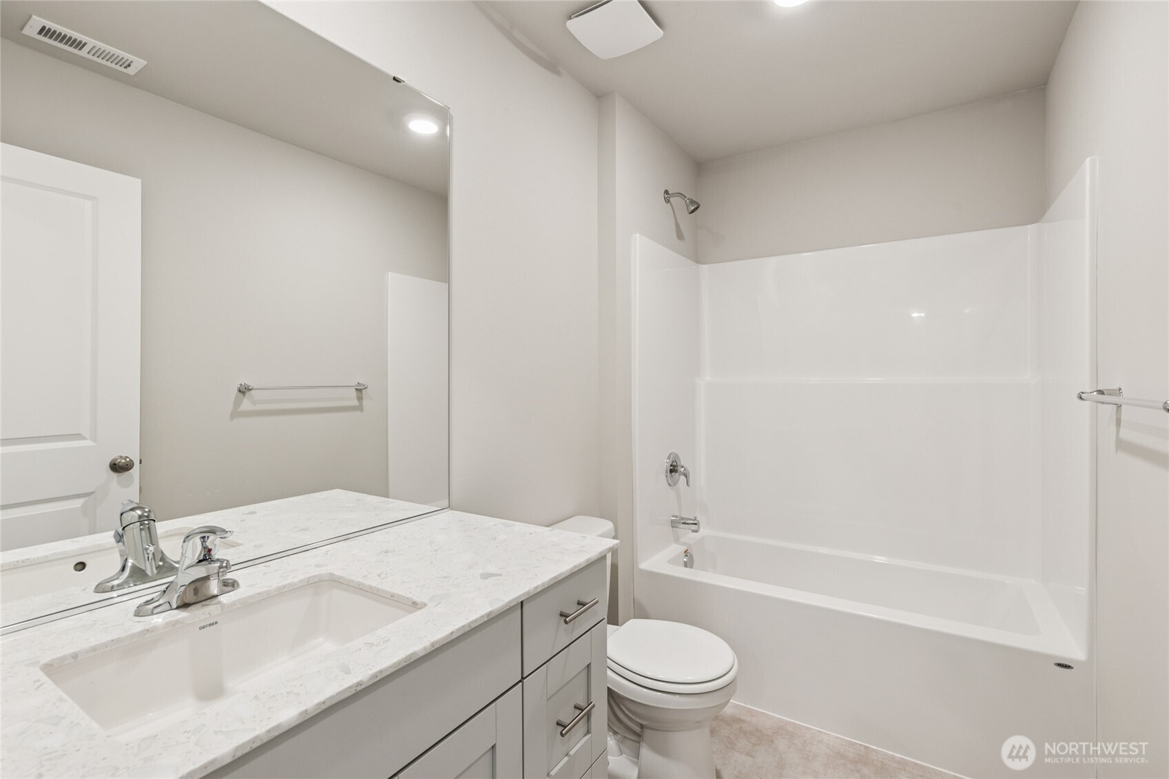 3921 Hyde Loop Northeast, Unit 132 Olympia, WA 98506 - Photo 15 of 18