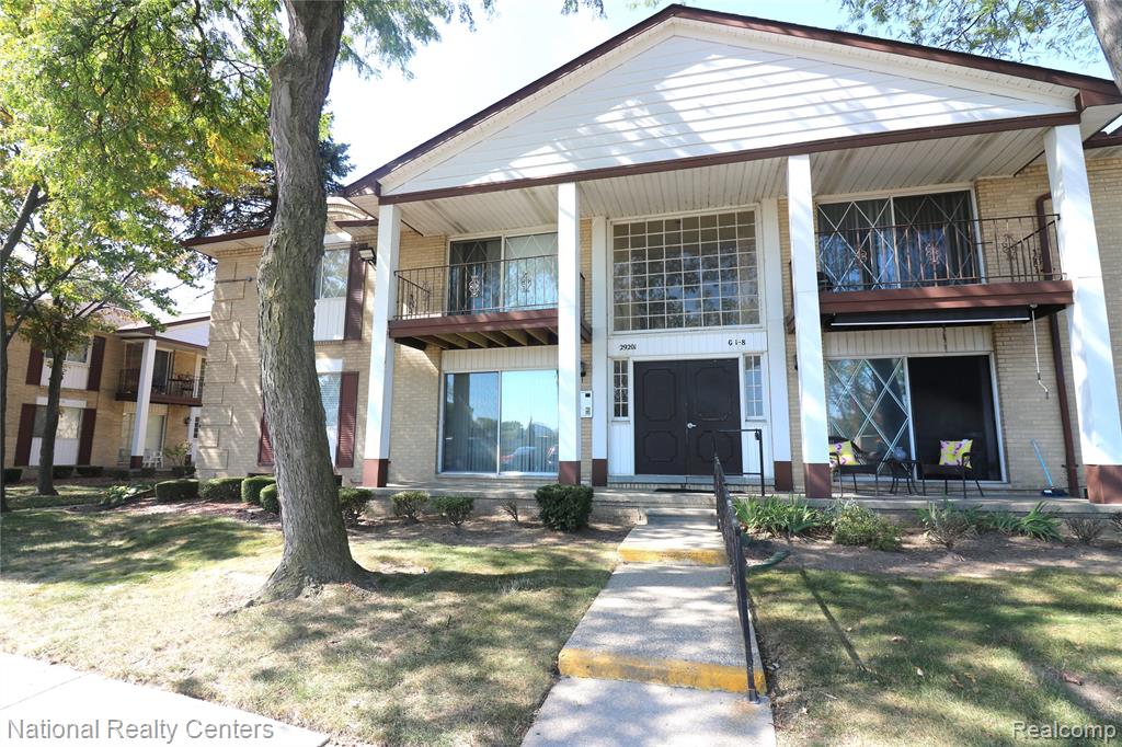 29201 Hayes Road, Unit G1 Warren, MI 48088 - Photo 2 of 37