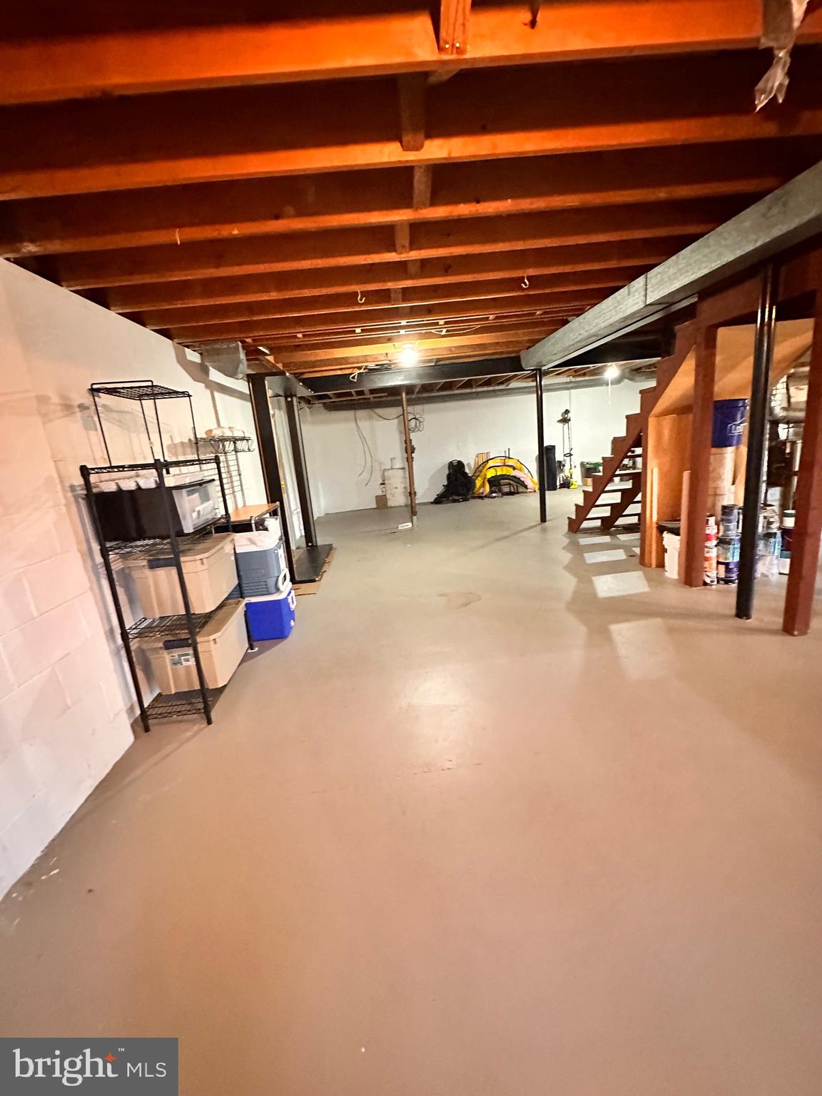 18929 Diary Road Gaithersburg, MD 20886 - Photo 29 of 52 a view of empty room with wooden floor