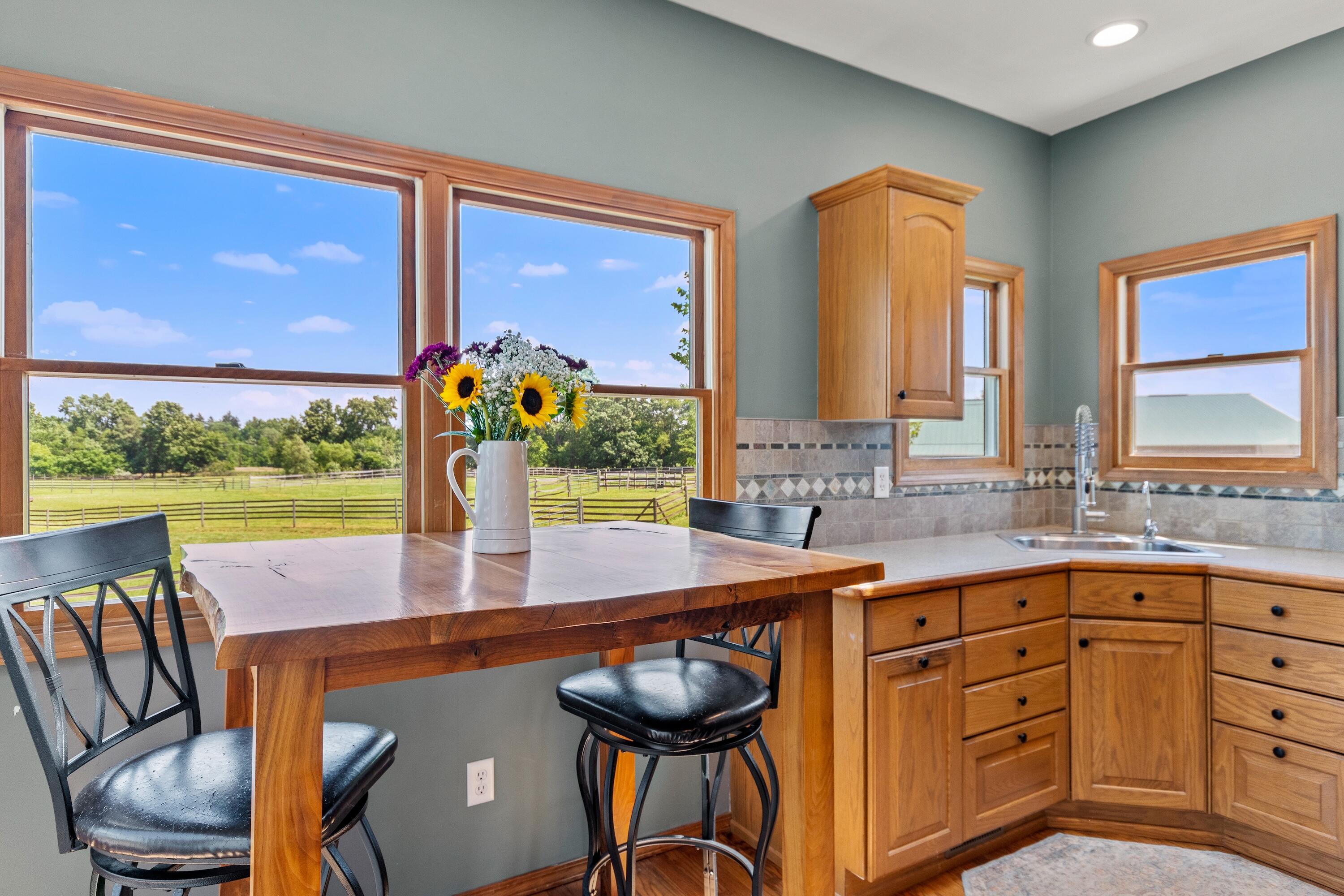 2699 Cedar Lake Road Howell, MI 48843 - Photo 13 of 76 2699_cedar_lake_94