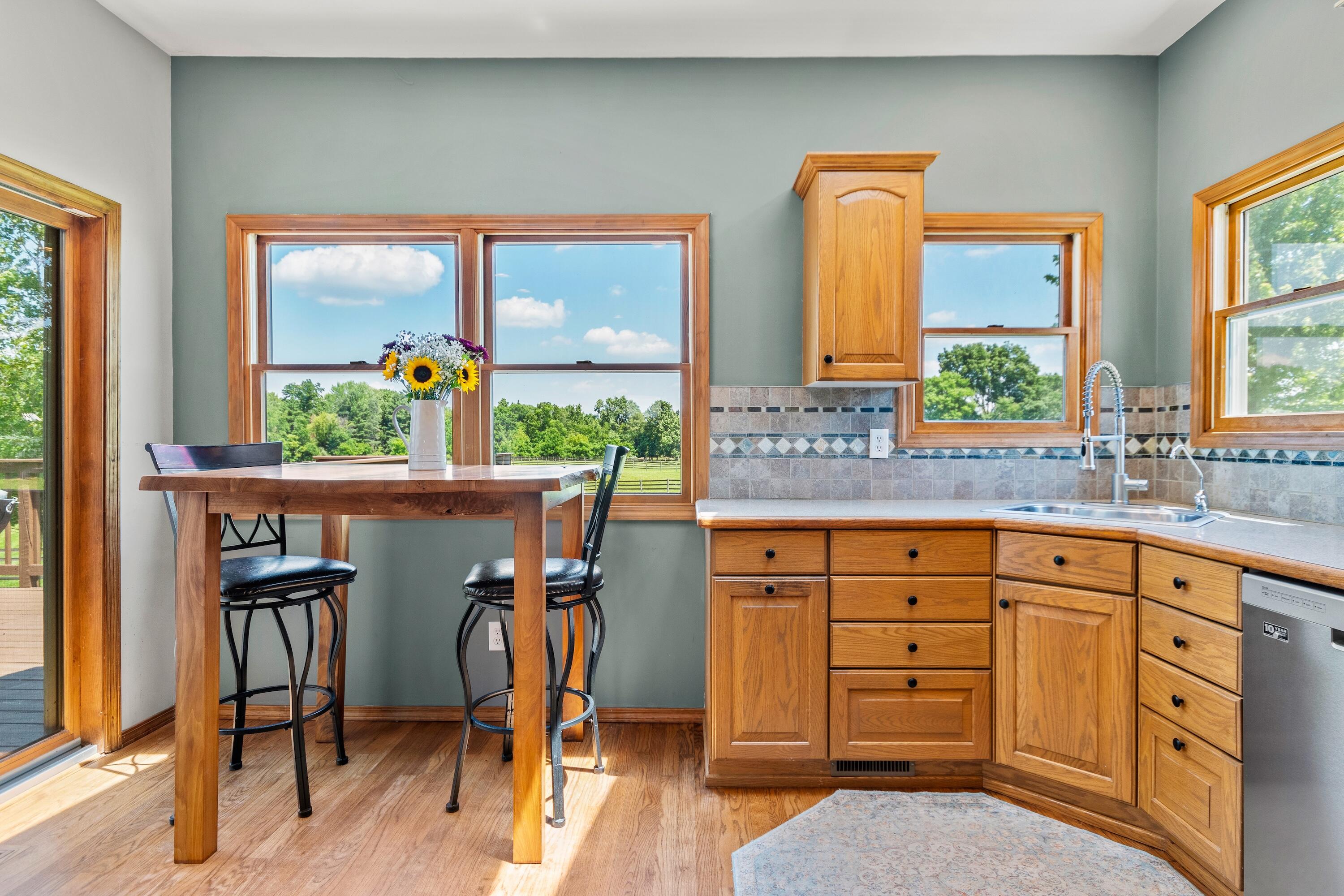 2699 Cedar Lake Road Howell, MI 48843 - Photo 14 of 76 2699_cedar_lake_93