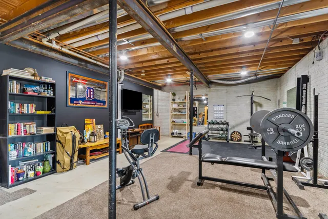 $975,000 | 2699 Cedar Lake Road, Howell, MI 48843