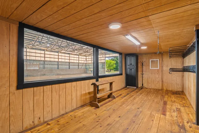 $975,000 | 2699 Cedar Lake Road, Howell, MI 48843