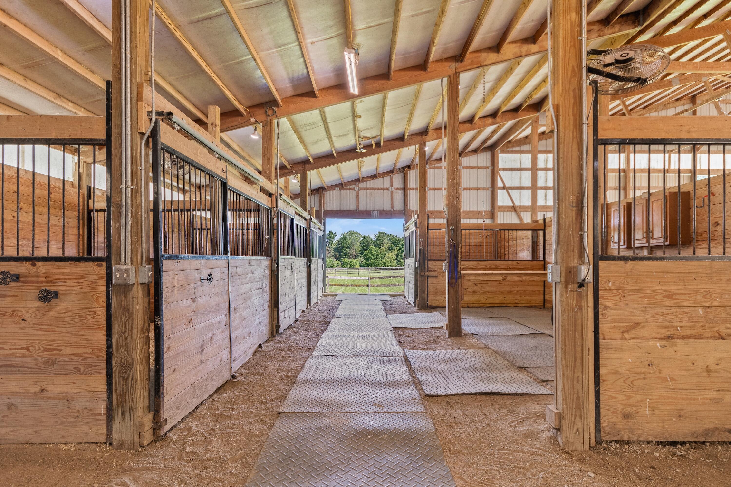 2699 Cedar Lake Road Howell, MI 48843 - Photo 50 of 76 2699_cedar_lake_45