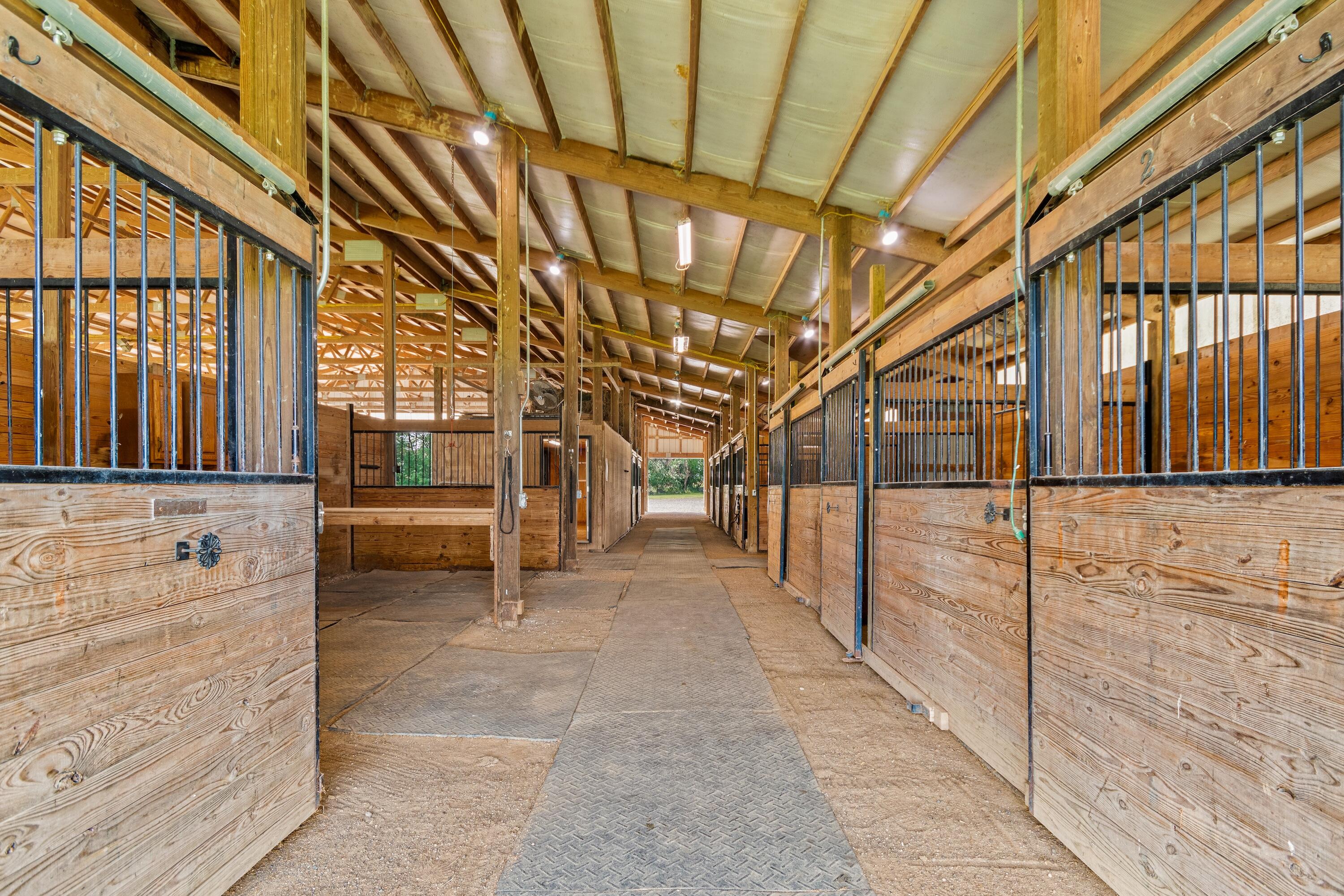 2699 Cedar Lake Road Howell, MI 48843 - Photo 54 of 76 2699_cedar_lake_48