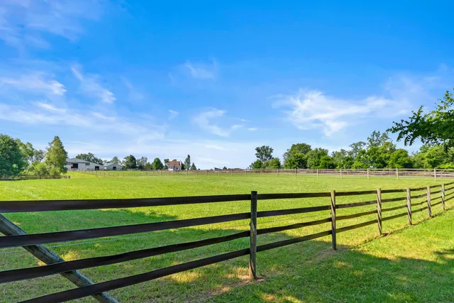 $975,000 | 2699 Cedar Lake Road, Howell, MI 48843