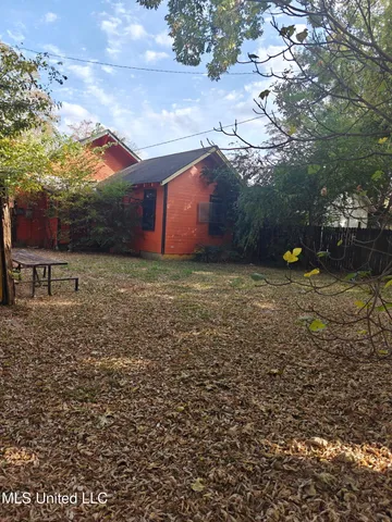 $25,000 | 427 South Eureka Street, Greenville, MS 38701