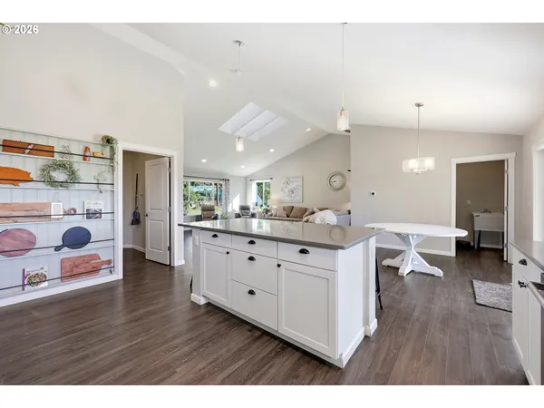 $799,000 | 643 Huckins Buhman Road, Washougal, WA 98671