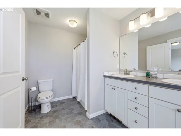 $799,000 | 643 Huckins Buhman Road, Washougal, WA 98671