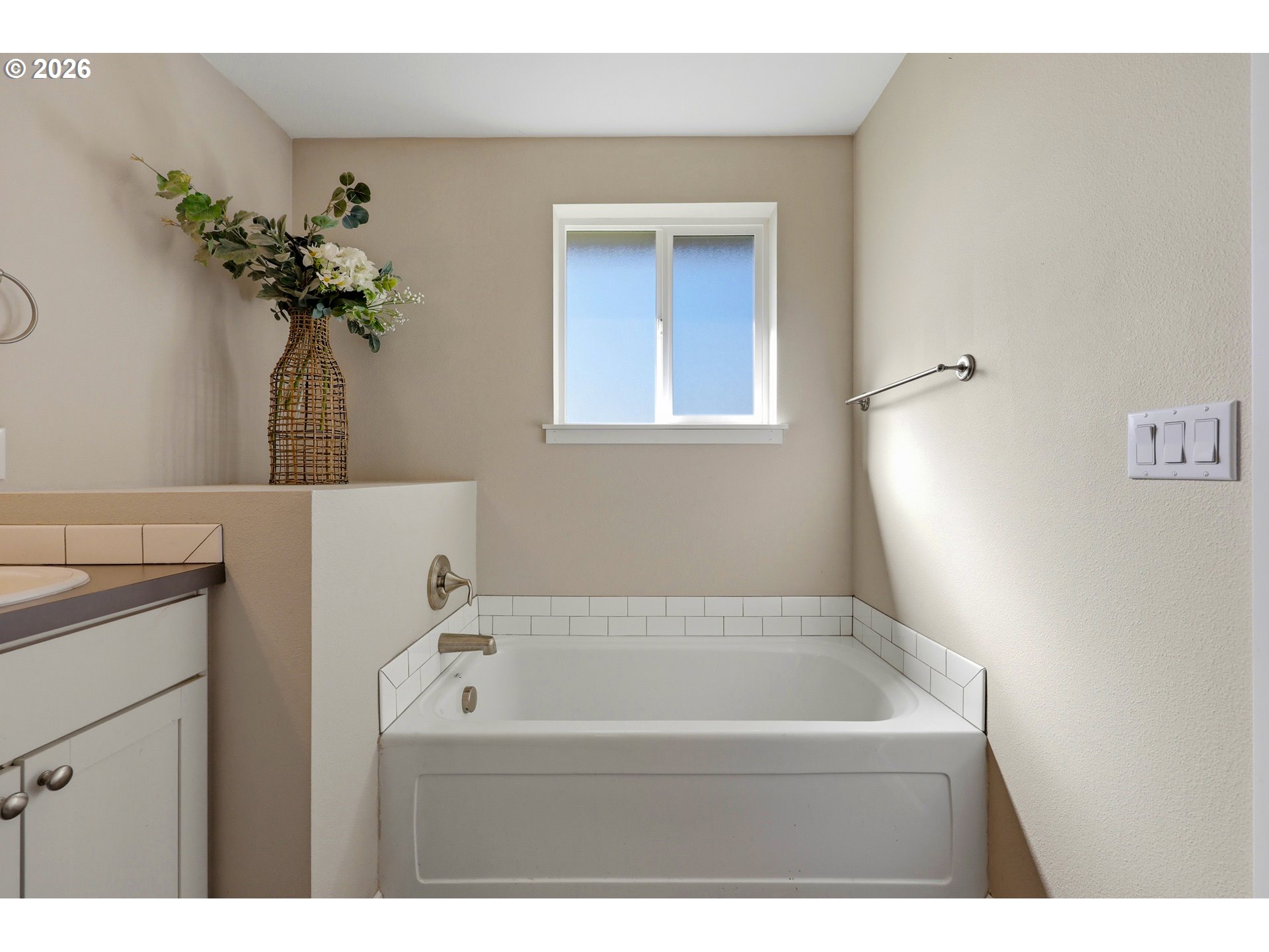 643 Huckins Buhman Road Washougal, WA 98671 - Photo 20 of 42 Primary Bedroom