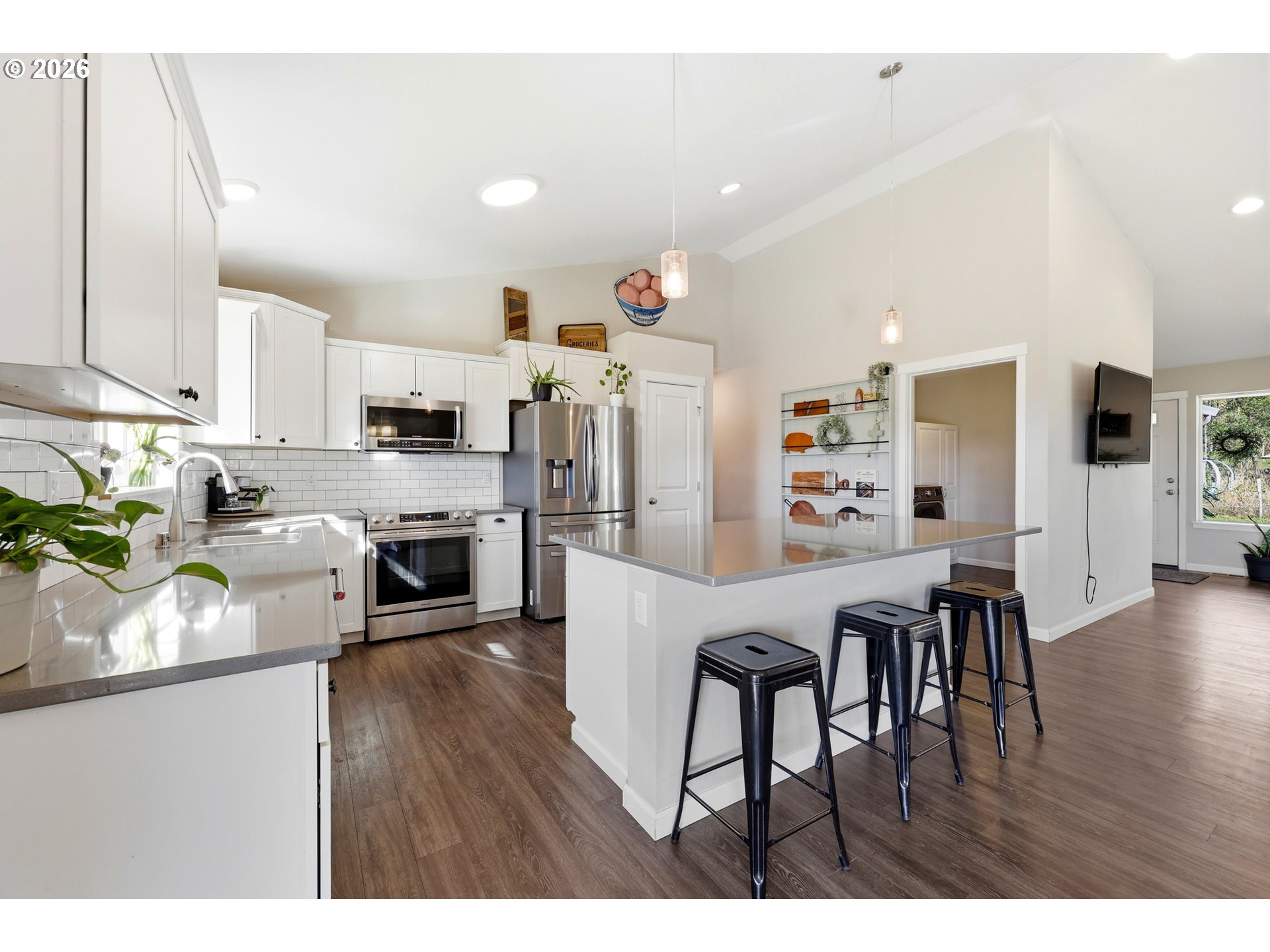 643 Huckins Buhman Road Washougal, WA 98671 - Photo 8 of 42