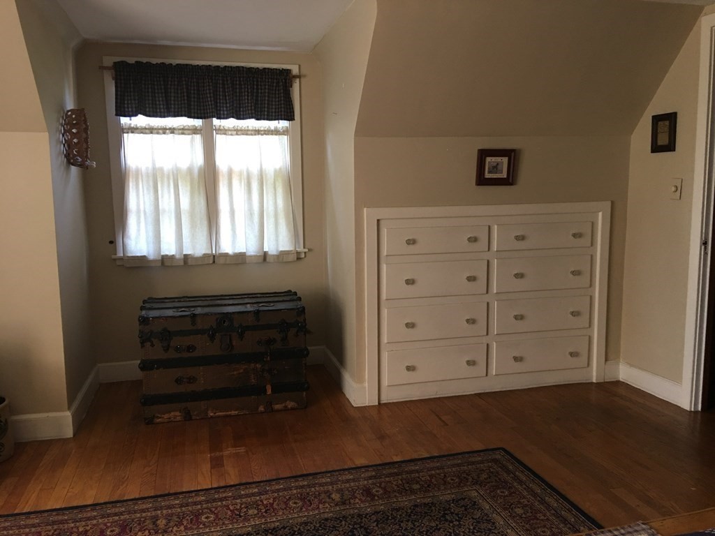 1763 Wilbraham Road Springfield, MA 01119 - Photo 17 of 29
