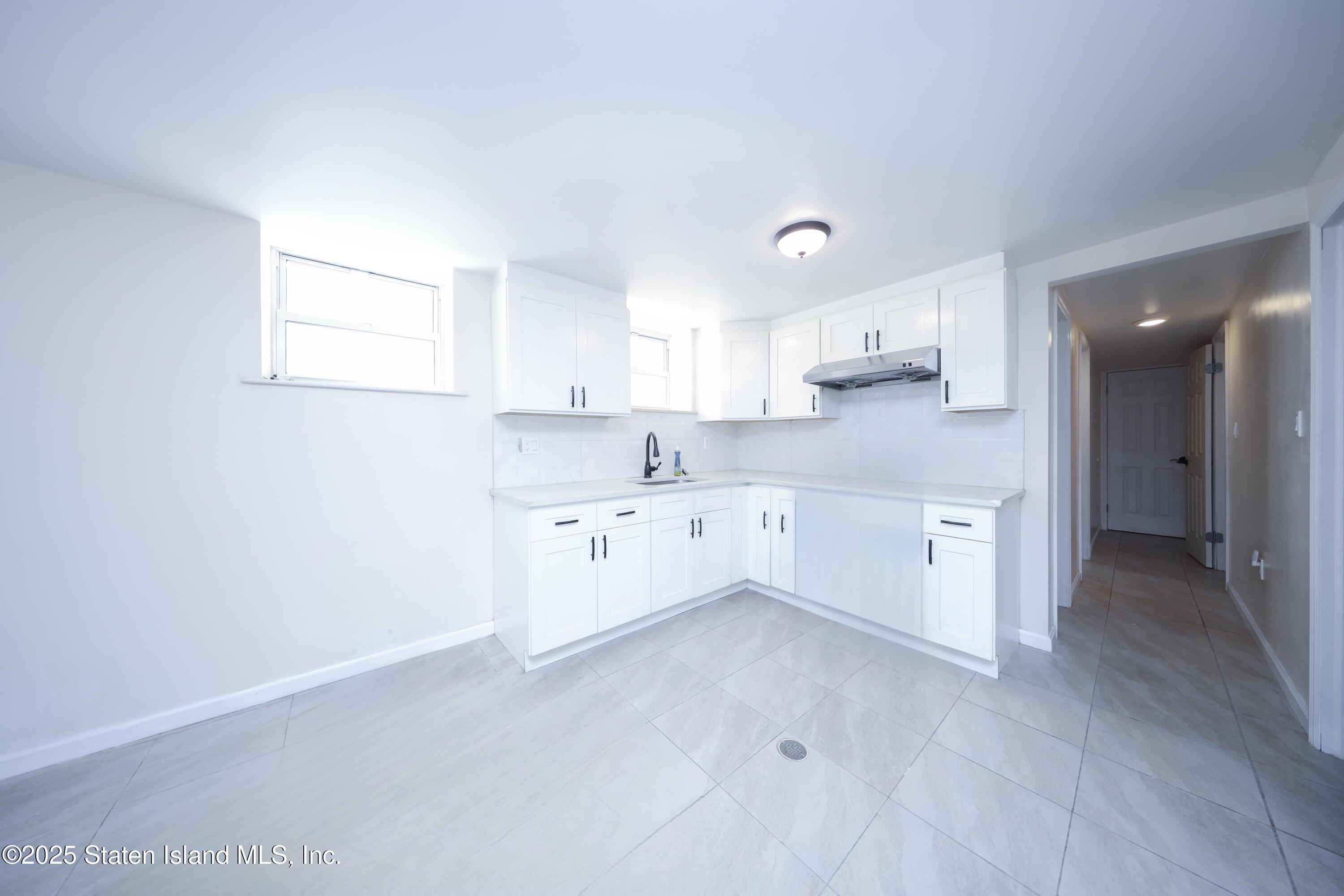 1932 Clove Road Staten Island, NY 10304 - Photo 14 of 22 651A0164