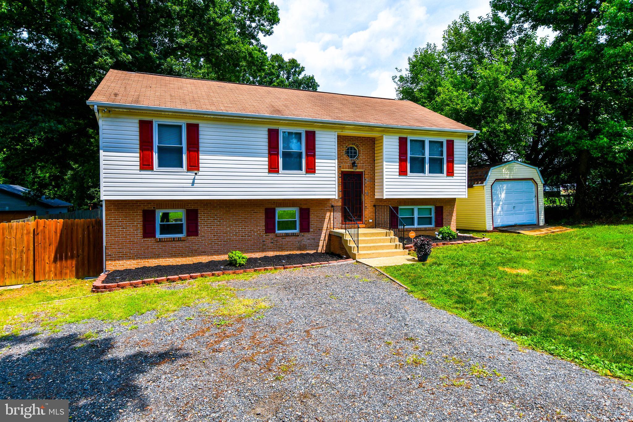 8501 Schultz Road Clinton, MD 20735 - Photo 2 of 46