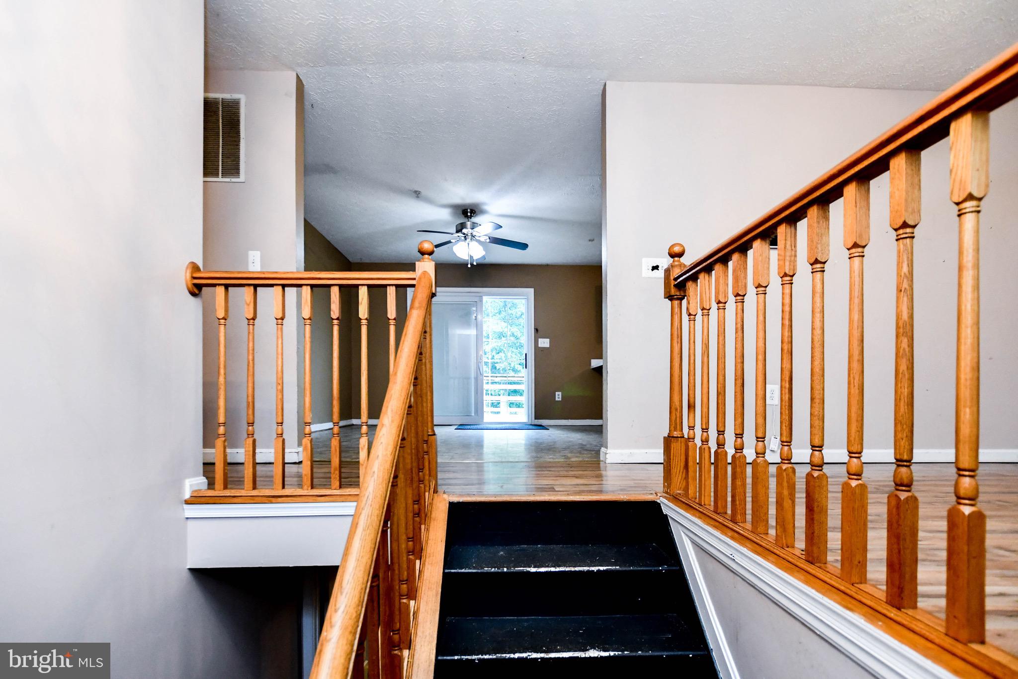 8501 Schultz Road Clinton, MD 20735 - Photo 5 of 46