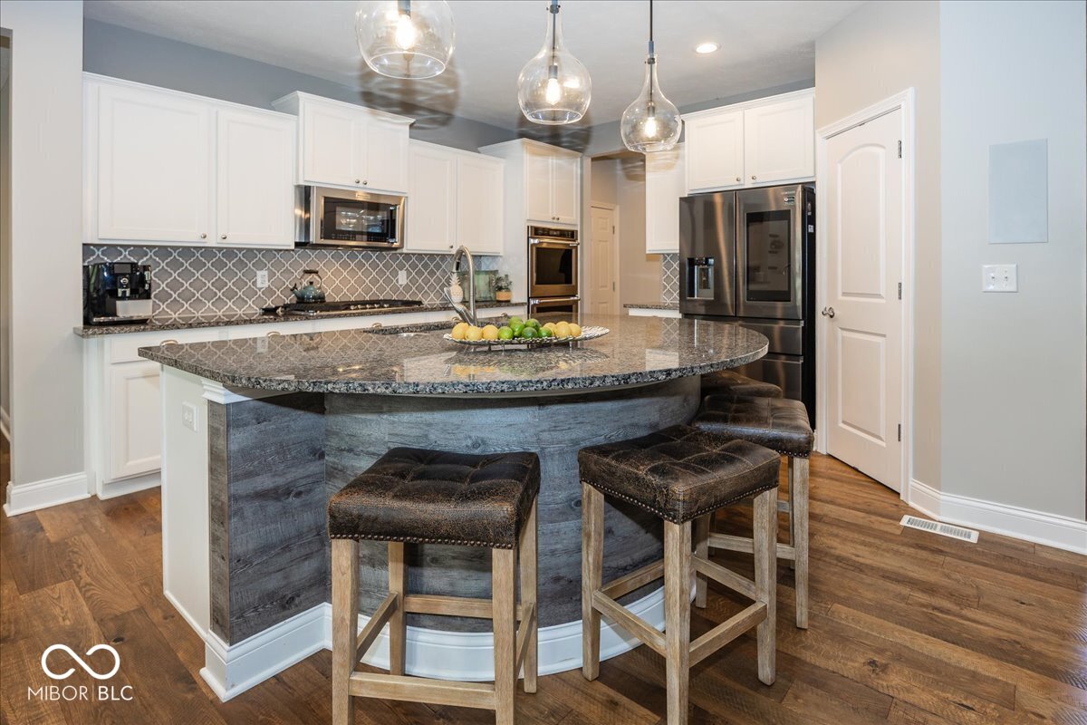 9976 Win Star Way Fishers, IN 46040 - Photo 11 of 51
