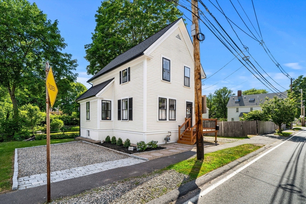 3 Argilla Road Ipswich, MA 01938 - Photo 3 of 33