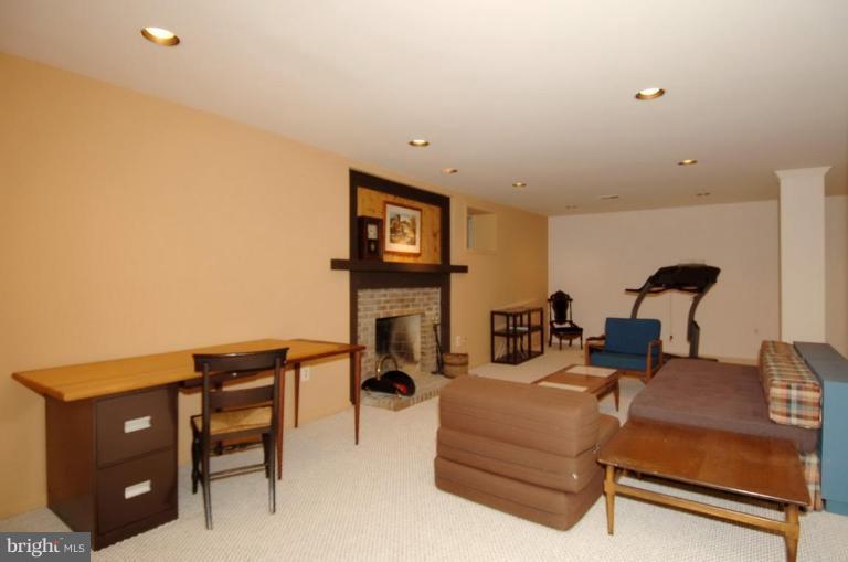 7301 Hooking Road McLean, VA 22101 - Photo 27 of 30 Recreation Room #3