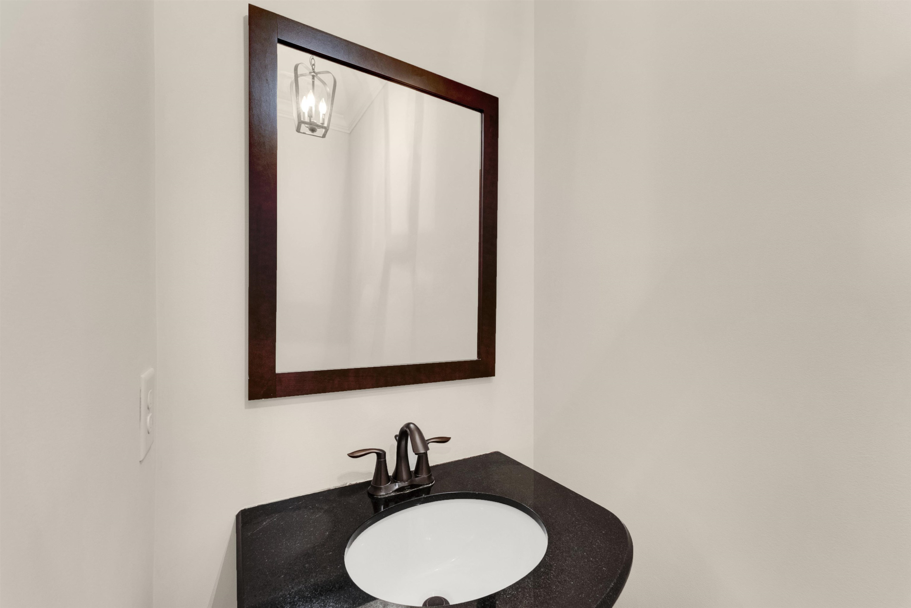 9112 Wellsley Way Raleigh, NC 27613 - Photo 45 of 47 Photo 45