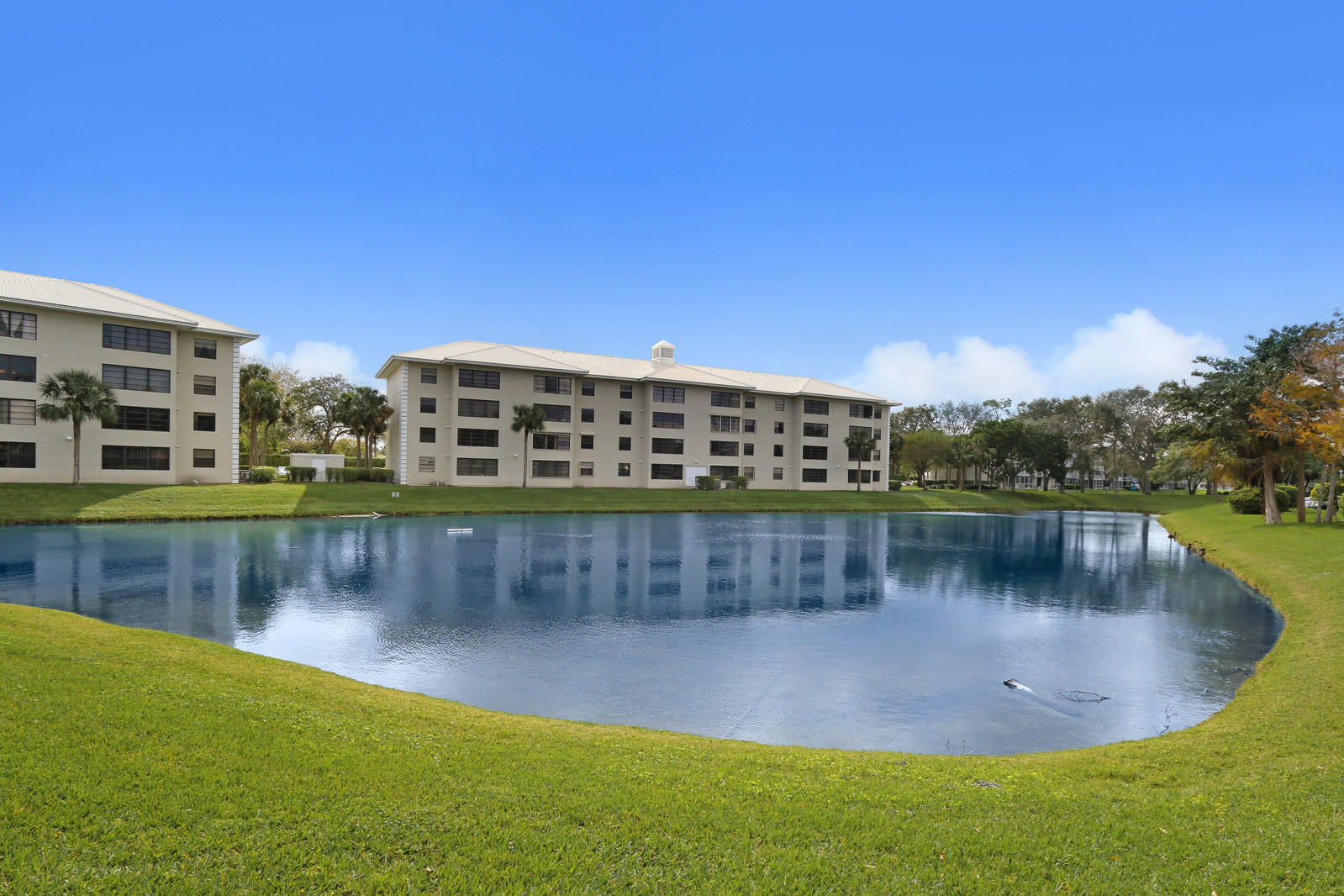 6061 Balboa Circle, Unit 401 Boca Raton, FL 33433 - Photo 19 of 20 19_Image-19_mls