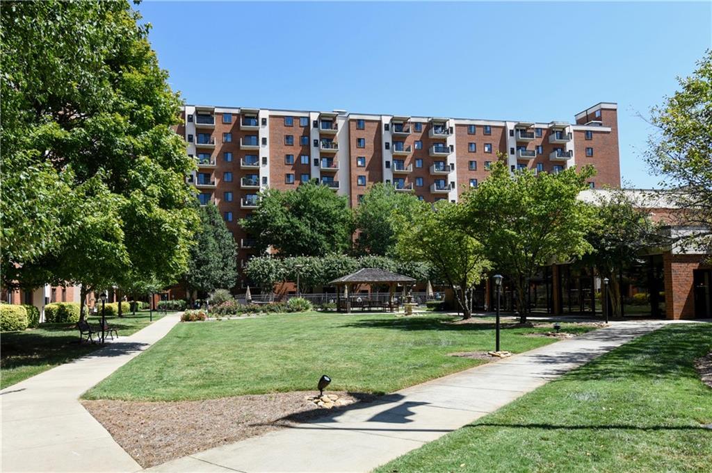 300 Johnson Ferry Road, Unit B608 Atlanta, GA 30328 - Photo 28 of 33