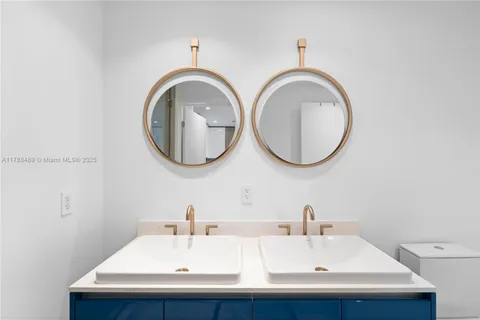 $1,050,000 | 2678 Tigertail Avenue, Unit 615, Miami, FL 33133