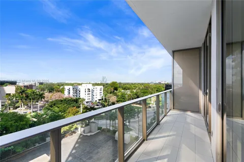 $1,050,000 | 2678 Tigertail Avenue, Unit 615, Miami, FL 33133