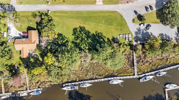 $568,500 | 0 Harbour Way, Oriental, NC 28571