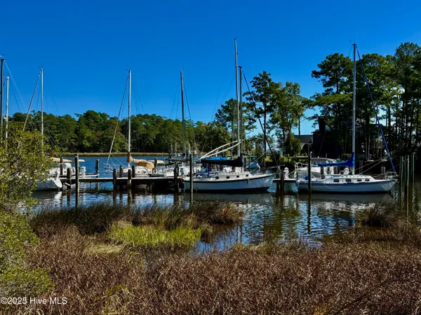 $568,500 | 0 Harbour Way, Oriental, NC 28571