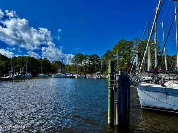 $568,500 | 0 Harbour Way, Oriental, NC 28571
