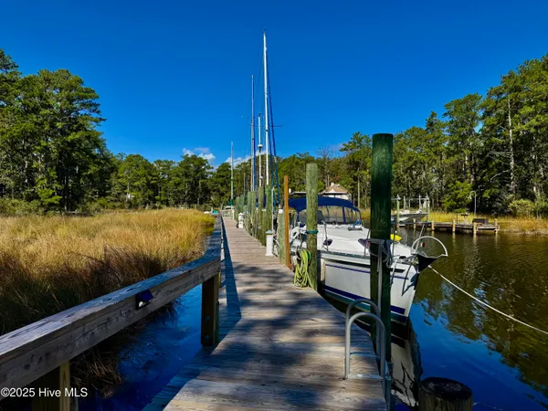 $568,500 | 0 Harbour Way, Oriental, NC 28571