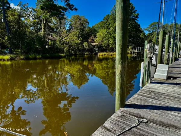 $568,500 | 0 Harbour Way, Oriental, NC 28571