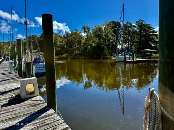 $568,500 | 0 Harbour Way, Oriental, NC 28571