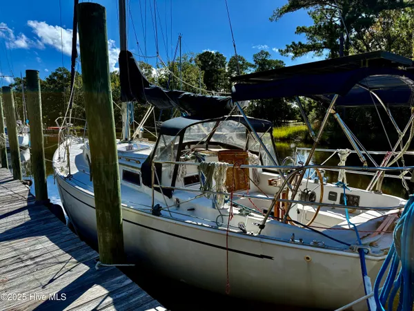 $568,500 | 0 Harbour Way, Oriental, NC 28571