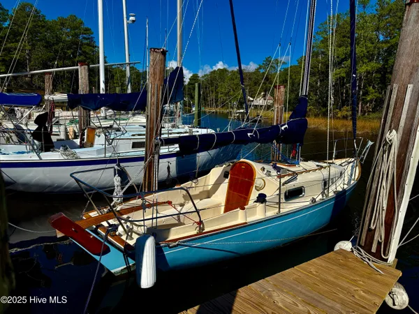 $568,500 | 0 Harbour Way, Oriental, NC 28571