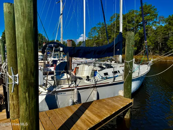 $568,500 | 0 Harbour Way, Oriental, NC 28571